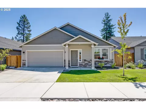 5216 Cedar View Dr, Springfield, OR 97478