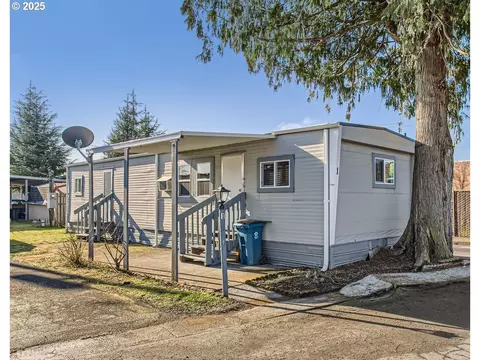 2300 SE 82nd Ave #1, Portland, OR 97216