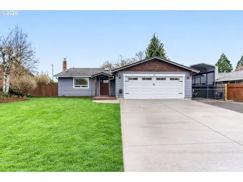 361 SW 12th Ave, Canby, OR 97013