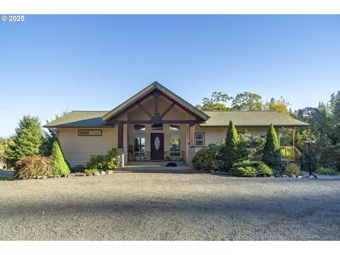 1645 Brozio Rd, Roseburg, OR 97471
