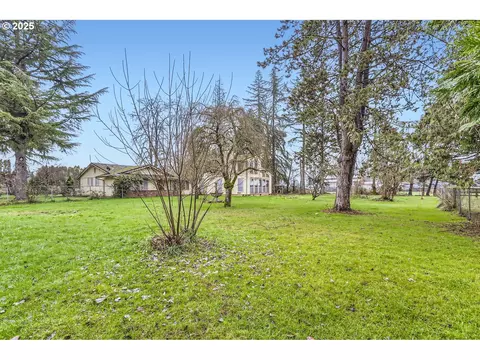 24734 SE Van Curen Rd, Eagle Creek, OR 97022