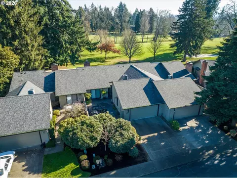 1133 Spyglass Dr, Eugene, OR 97401