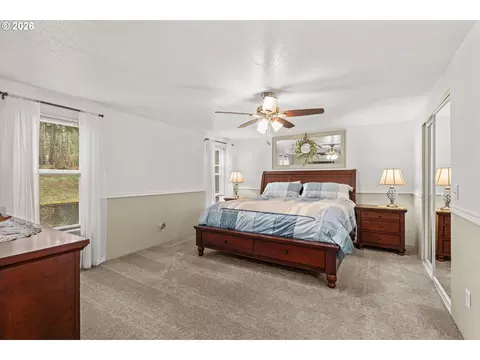 49400 Eagle Rock Pl, Vida, OR 97488 photo 16