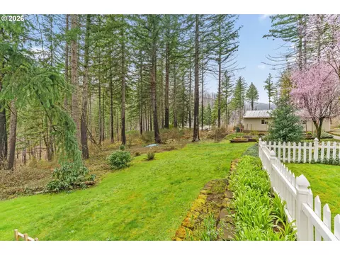 49400 Eagle Rock Pl, Vida, OR 97488 photo 30