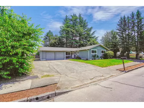 2380 NE Rene Ave, Gresham, OR 97030