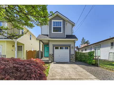 6630 N Seneca St, Portland, OR 97203