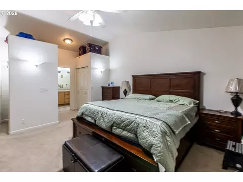 Bedroom - 2737 Hallmark Ln, Eugene, OR 97405 photo 1 of 5