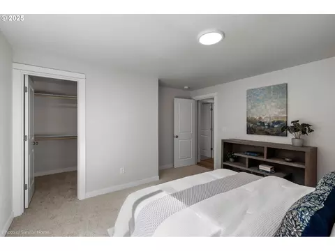 Bedroom - Upper Camp Creek Rd, Springfield, OR 97478 photo 1 of 3