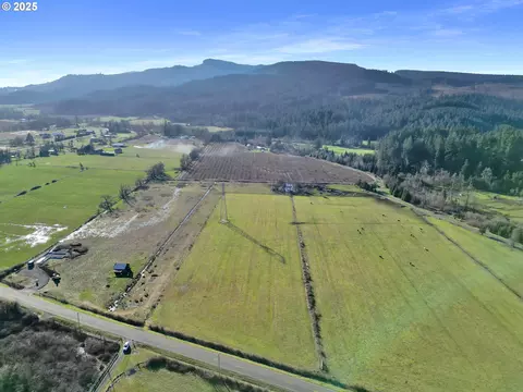 View/Area - Upper Camp Creek Rd, Springfield, OR 97478 photo 5 of 7