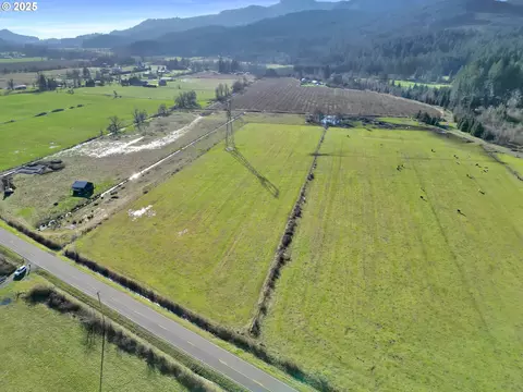 View/Area - Upper Camp Creek Rd, Springfield, OR 97478 photo 2 of 7