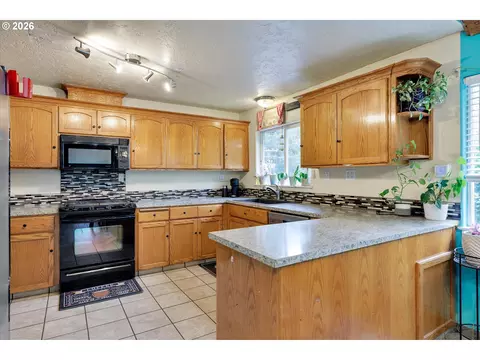 17575 SE Ten Eyck Rd, Sandy, OR 97055 photo 8