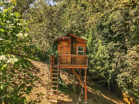 Other - 6084 Fernhill Loop, Springfield, OR 97478 photo 6 of 7