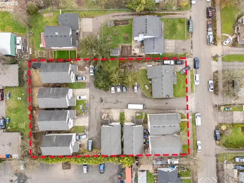 2355 SE 89th Ave, Portland, OR 97216