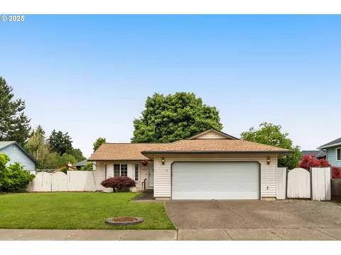 5059 SE Montego St, Hillsboro, OR 97123