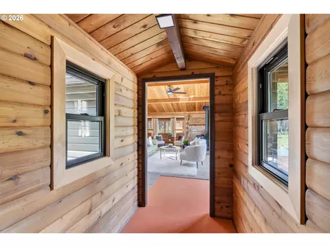 Entry Way - 56711 Lunar Dr, Bend, OR 97707 photo 1 of 2