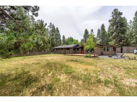 Exterior - 56711 Lunar Dr, Bend, OR 97707 photo 6 of 8