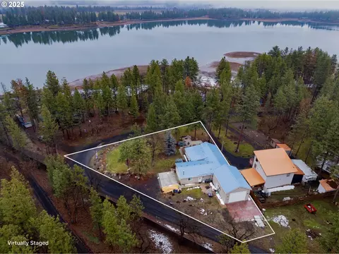 208 S Lakewood Rd, Wamic, OR 97063