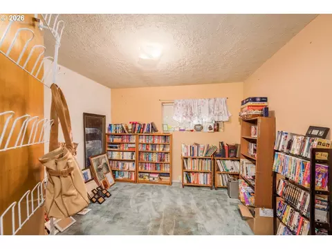 Other - 246 S 34th St, Springfield, OR 97478 photo 3 of 6