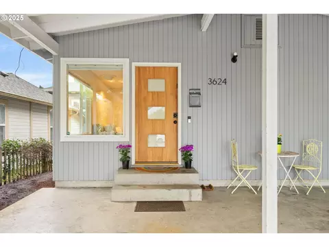 3624 SE 11th Ave, Portland, OR 97202