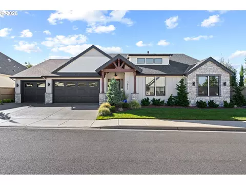 3911 NW 114th Way, Vancouver, WA 98685