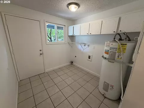 1760 SE 9th St, Gresham, OR 97080 photo 12