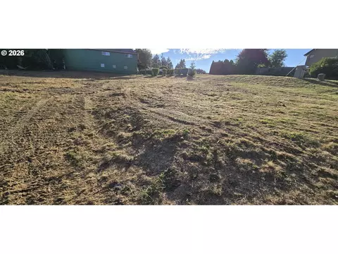 000 W E Ave, La Center, WA 98629