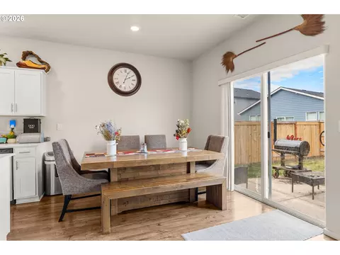 Dining - 2722 U St, Springfield, OR 97477 photo 1 of 2