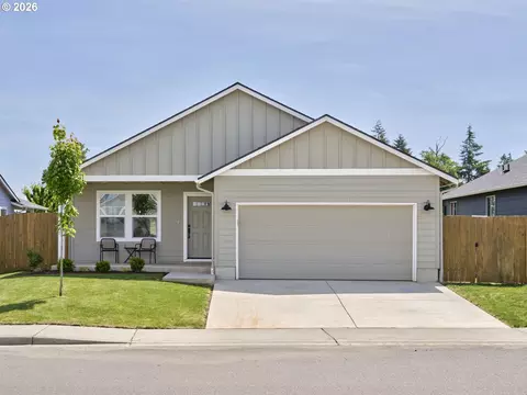 410 Cardinal Ave, Winlock, WA 98596