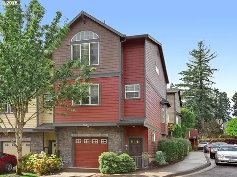 9575 SW Tephra Ter, Beaverton, OR 97007