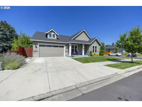 1152 S 46th St, Springfield, OR 97478 photo 2
