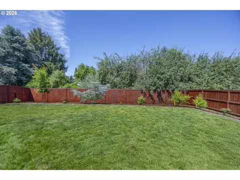1152 S 46th St, Springfield, OR 97478 photo 45