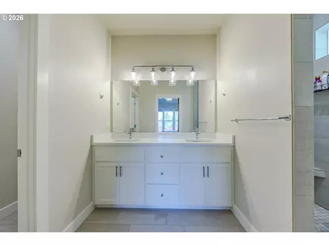 1152 S 46th St, Springfield, OR 97478 photo 34