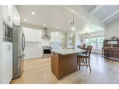 1152 S 46th St, Springfield, OR 97478 photo 15