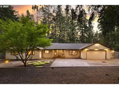 18738 S Terry Michael Dr, Oregon City, OR 97045