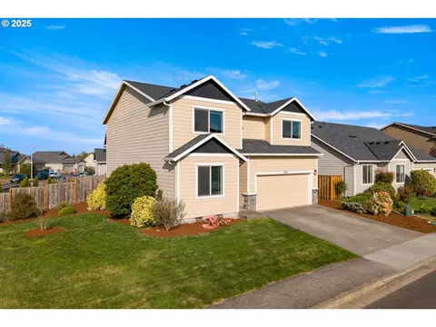 592 Kelsey Loop, Molalla, OR 97038