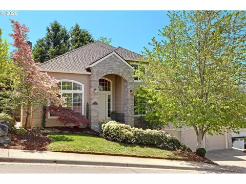 12518 NW Waker Dr, Portland, OR 97229