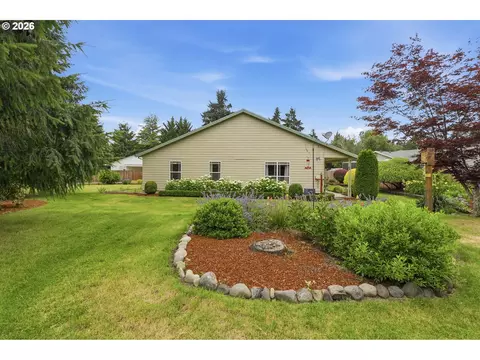 Exterior - 400 Hickory Ct, Lyons, OR 97358 photo 8 of 8