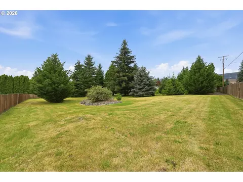 Exterior - 400 Hickory Ct, Lyons, OR 97358 photo 6 of 8