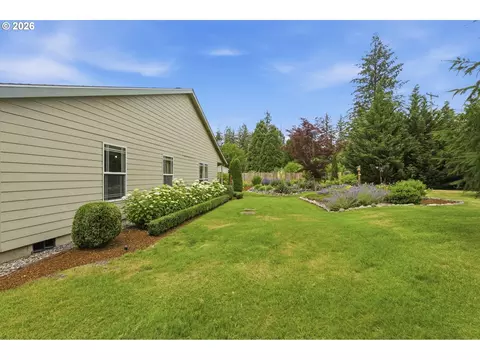 Exterior - 400 Hickory Ct, Lyons, OR 97358 photo 7 of 8