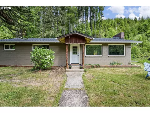 19395 Rust Rd, Blachly, OR 97412