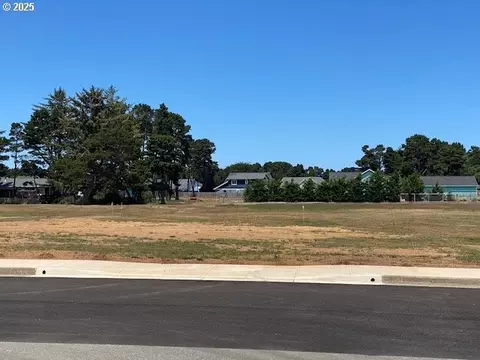 shearwater cir, Bandon, OR 97411
