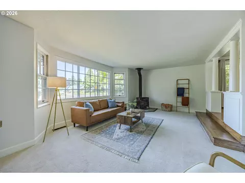 Living - 1865 Tabor St, Eugene, OR 97401 photo 3 of 7
