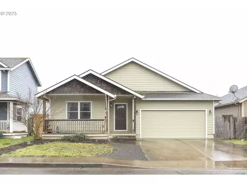202 NW Blair St, Sheridan, OR 97378