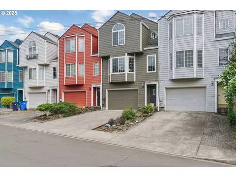 1155 NW 7th Ave, Camas, WA 98607