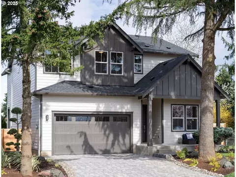 11739 Longstanding Ct, Oregon City, OR 97045