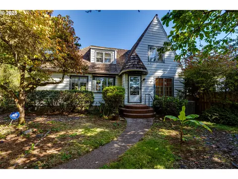 2175 Friendly St, Eugene, OR 97405