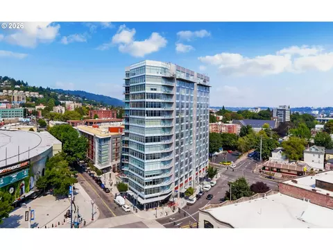 1926 W Burnside St #807, Portland, OR 97209