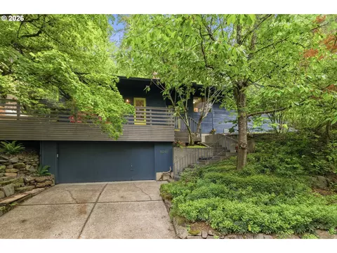 5011 SW Fairhaven Dr, Portland, OR 97221