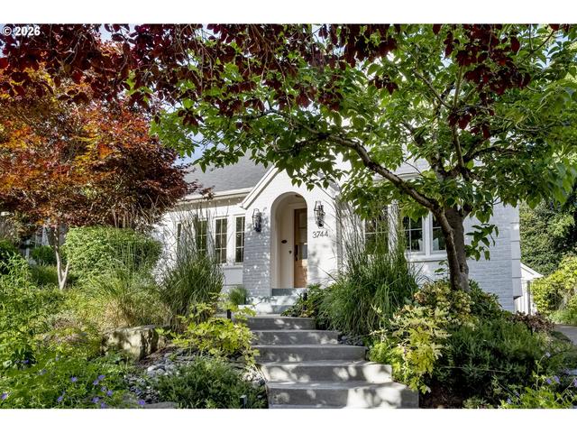 3744 NE 24th Ave, Portland, OR 97212