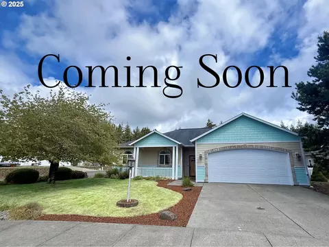 1249 Zebrawood St, Florence, OR 97439
